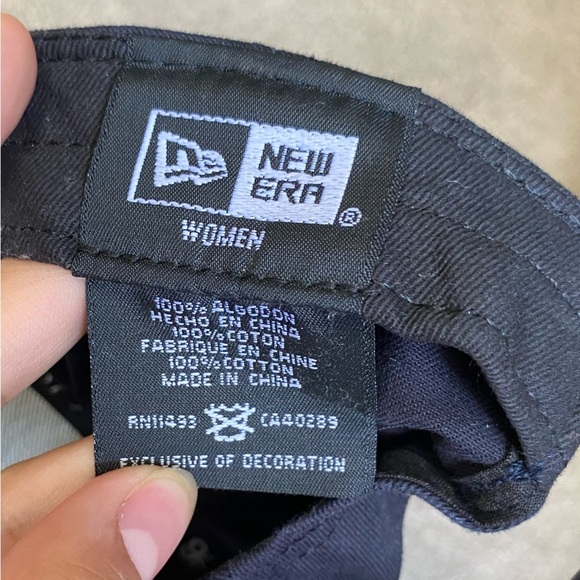 New Era Women’s Seattle Mariners Baseball Hat - Picture 4 of 4